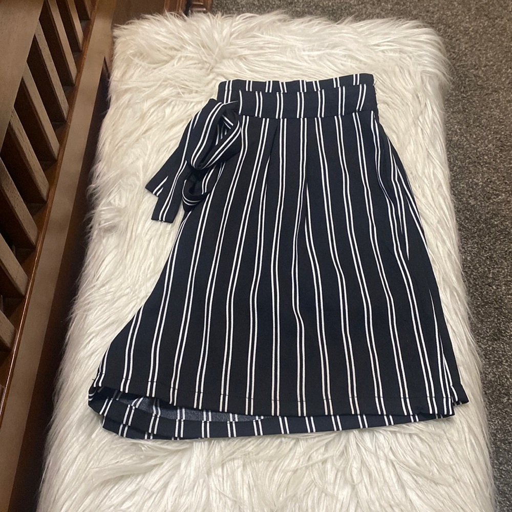 Pull on women’s shorts
